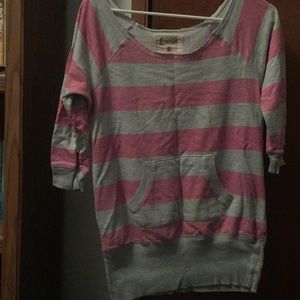 Off the shoulder mid sleeve shirt